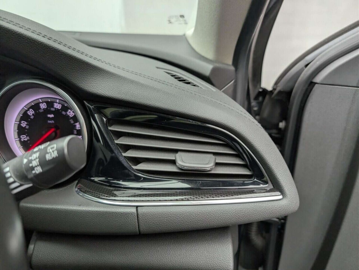 Used Vauxhall Insignia 2017 for sale - 77714171: Photo 18