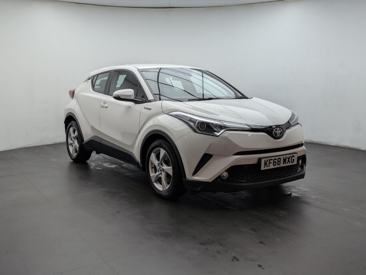 Used Toyota C-HR 2019 for sale - 76458172: Photo 2