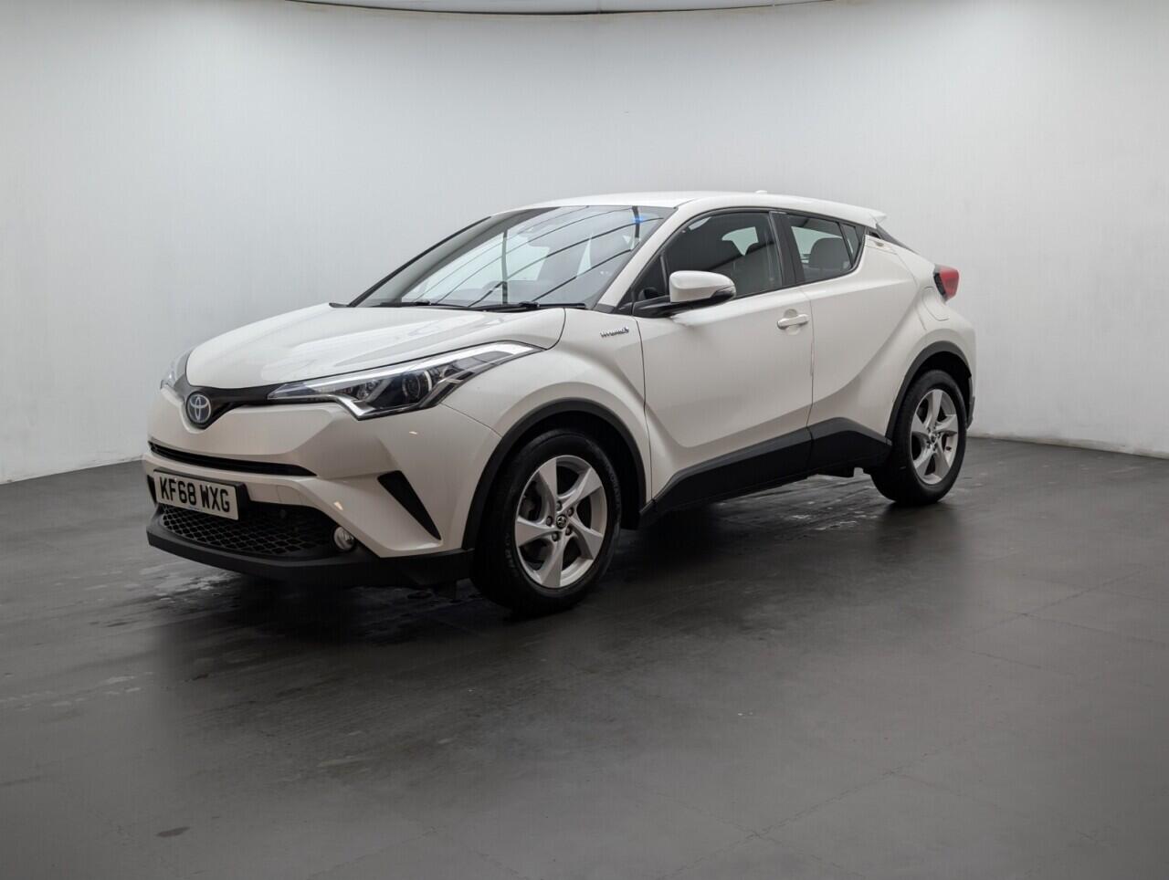 Used Toyota C-HR 2019 for sale - 76458172: Photo 4