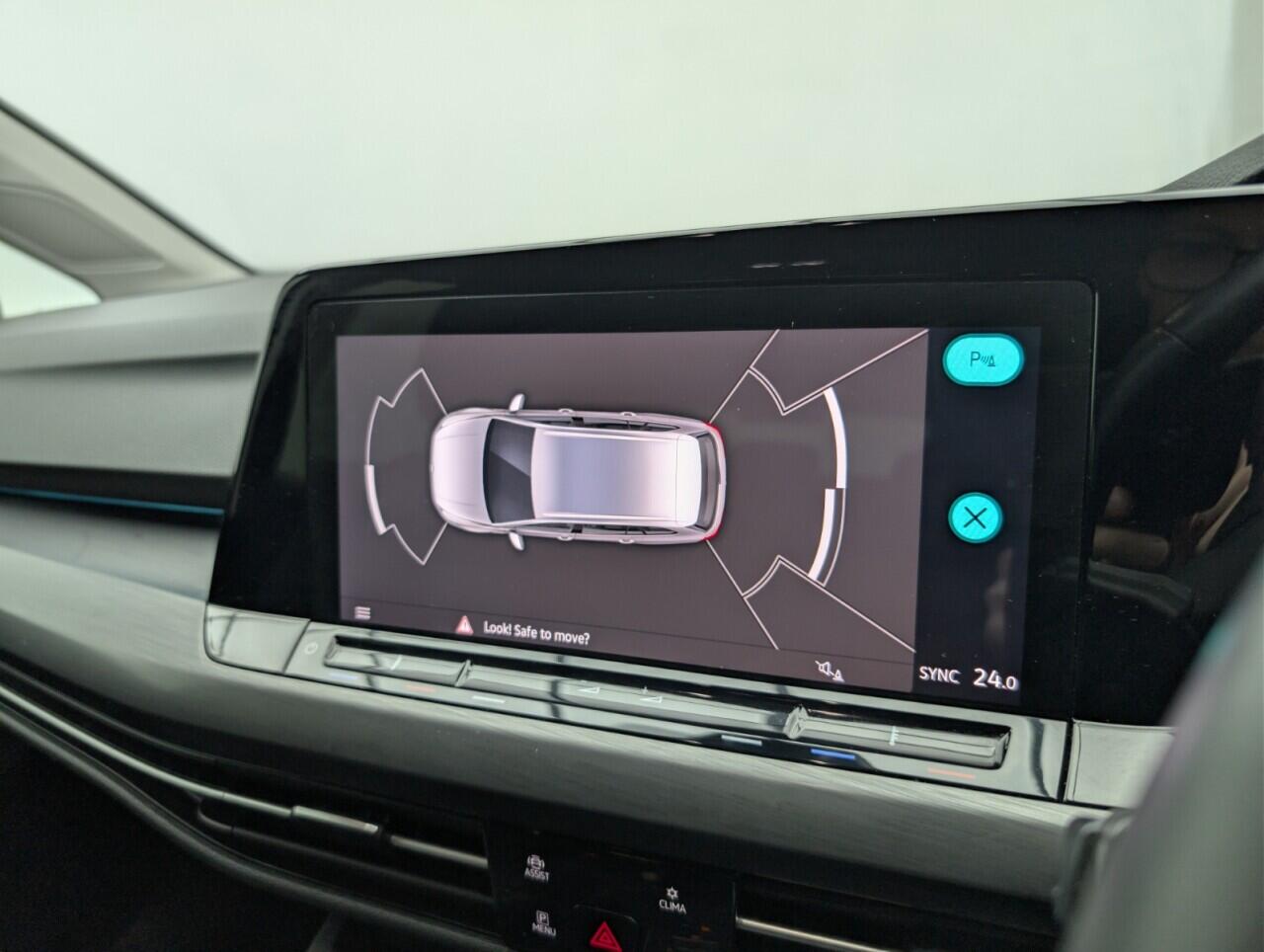 Used Volkswagen Golf 2021 for sale - 77657717: Photo 15