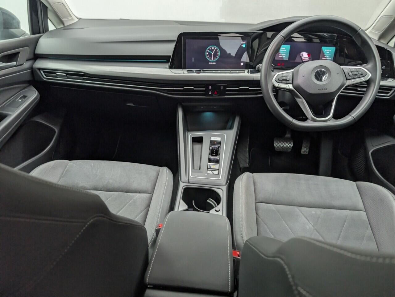 Used Volkswagen Golf 2021 for sale - 77657717: Photo 22