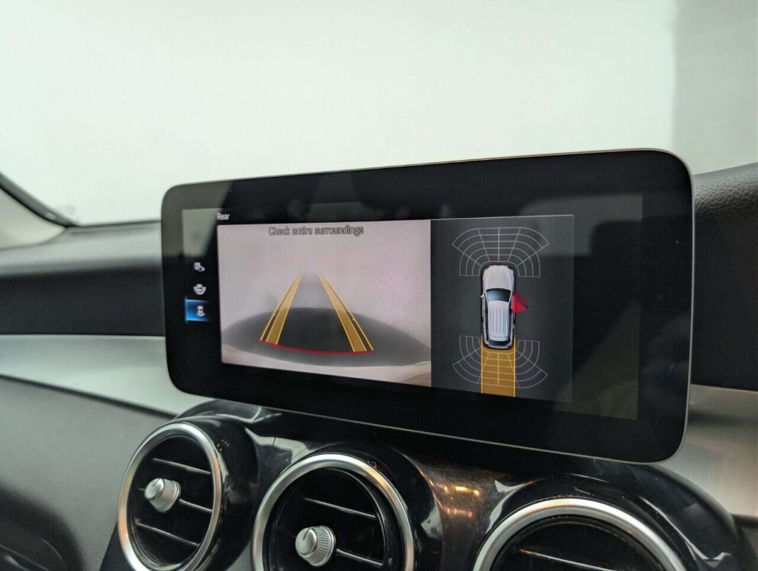 Used Mercedes-Benz GLC 2019 for sale - 77713359: Photo 15