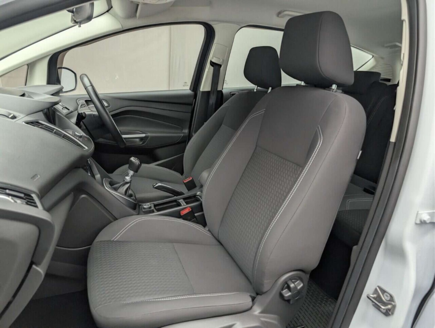 Used Ford C-Max 2017 for sale - 77713775: Photo 25