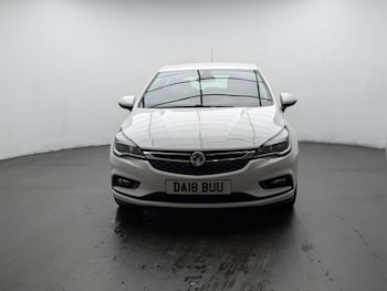 Used Vauxhall Astra 2018 for sale - 77714552: Photo