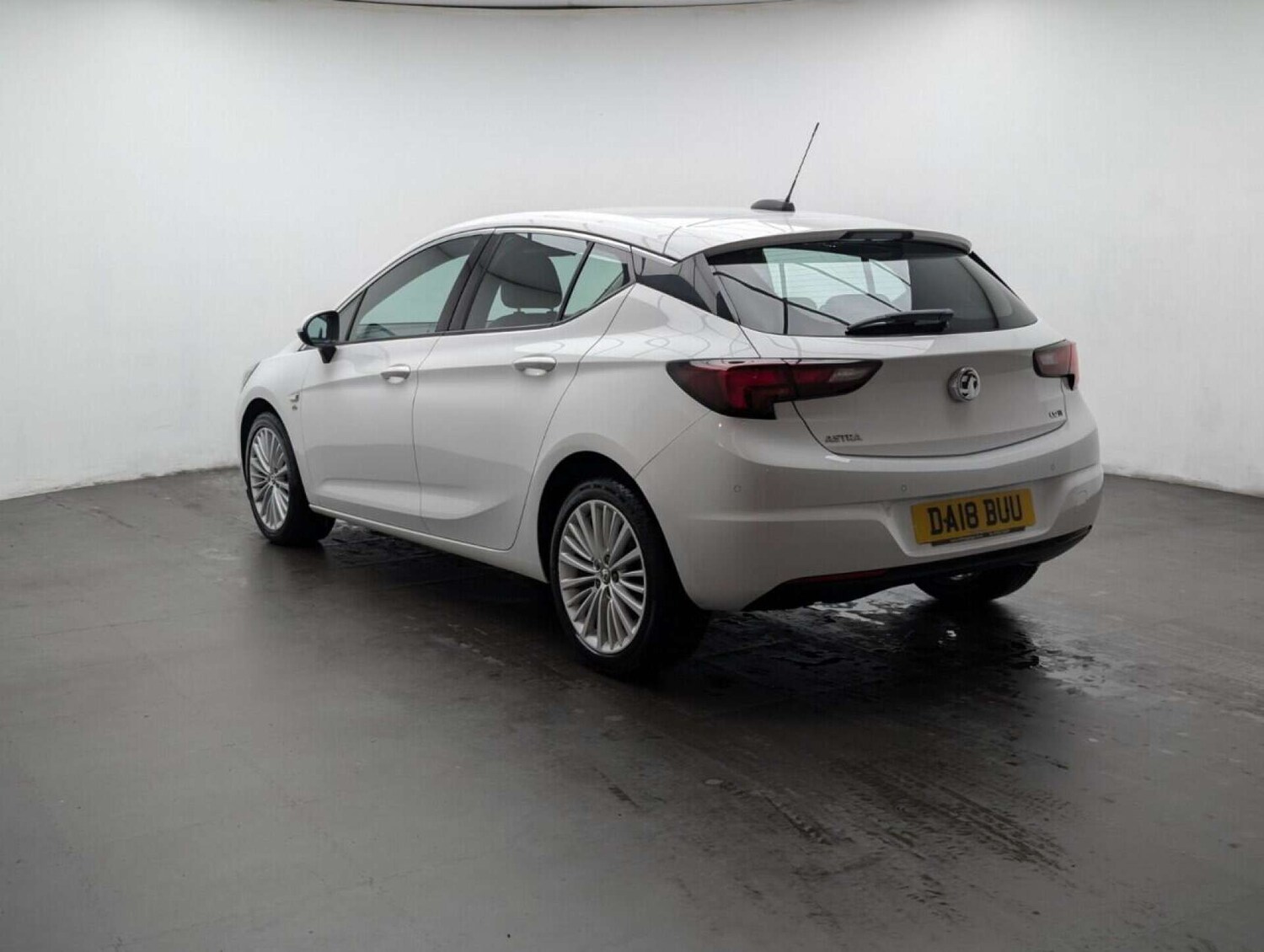Used Vauxhall Astra 2018 for sale - 77714552: Photo 6