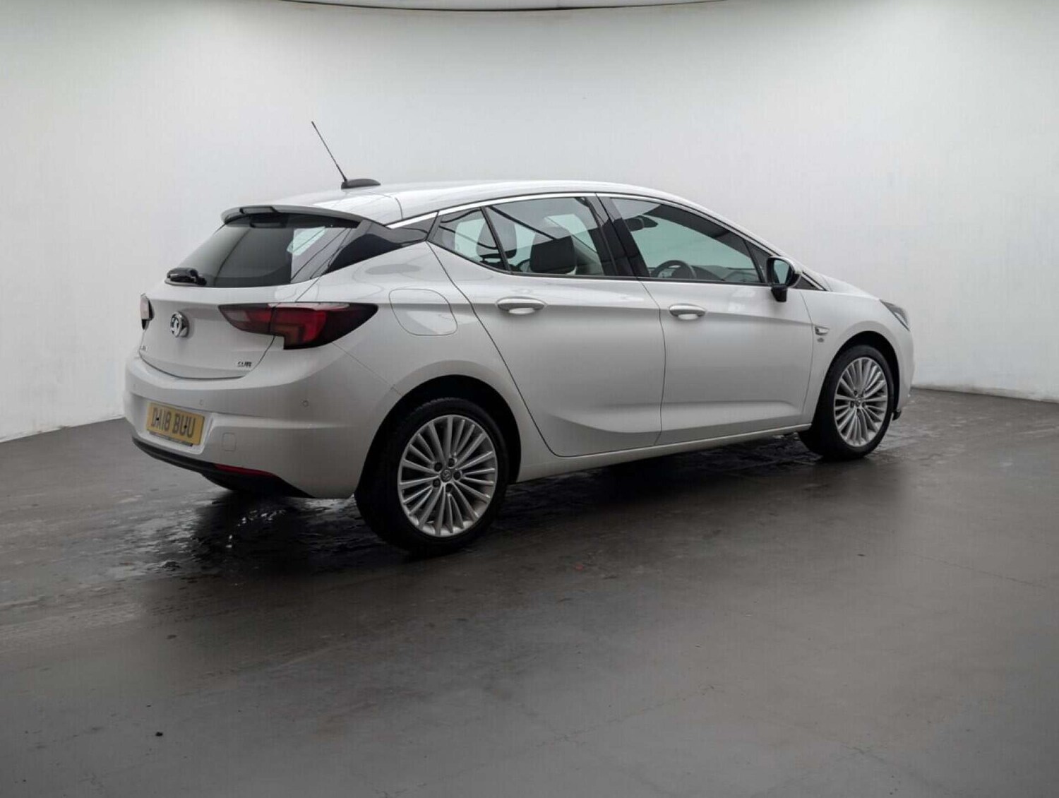 Used Vauxhall Astra 2018 for sale - 77714552: Photo 8