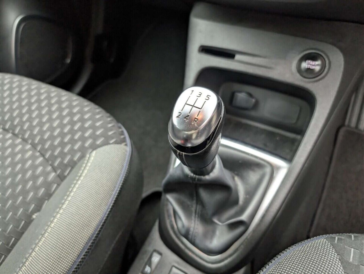 Used Renault Captur 2017 for sale - 77714167: Photo 15