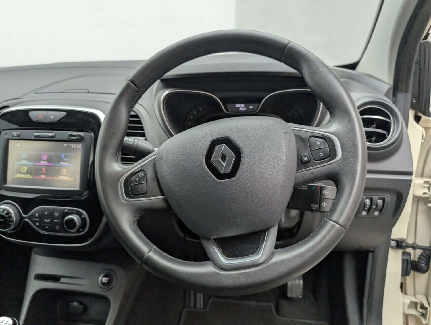 Used Renault Captur 2017 for sale - 77714167: Photo 21