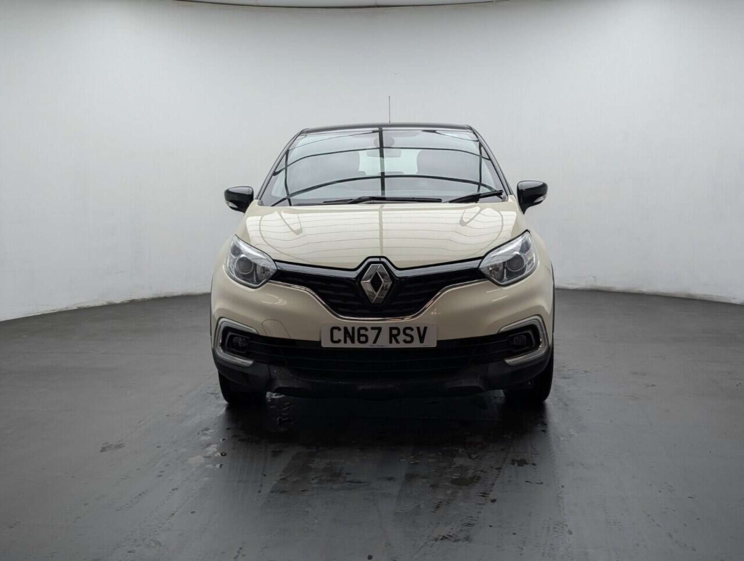 Used Renault Captur 2017 for sale - 77714167: Photo 3