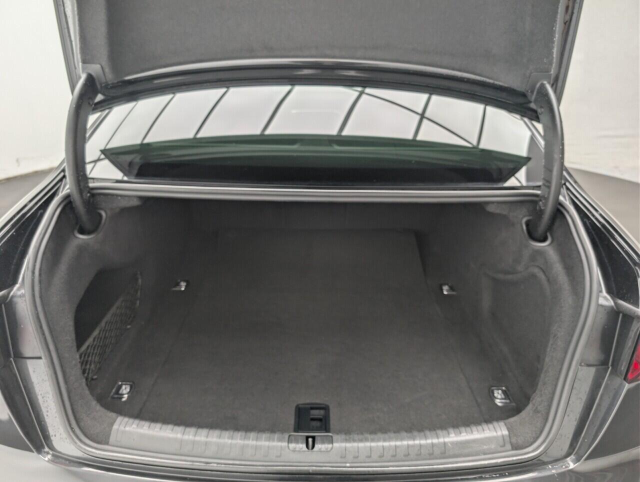 Used Audi A6 Saloon 2020 for sale - 76802066: Photo 28