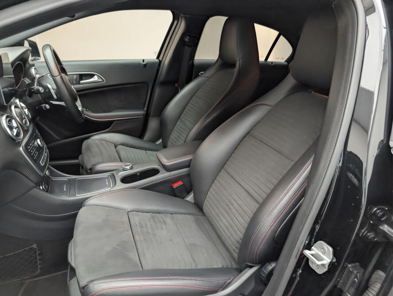 Used Mercedes-Benz A-Class 2016 for sale - 76742429: Photo 26