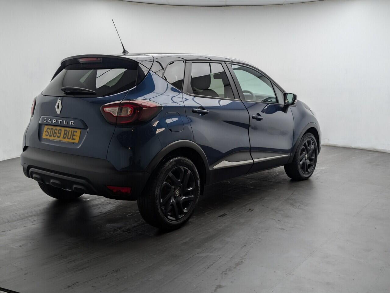 Used Renault Captur 2019 for sale - 77425489: Photo 8