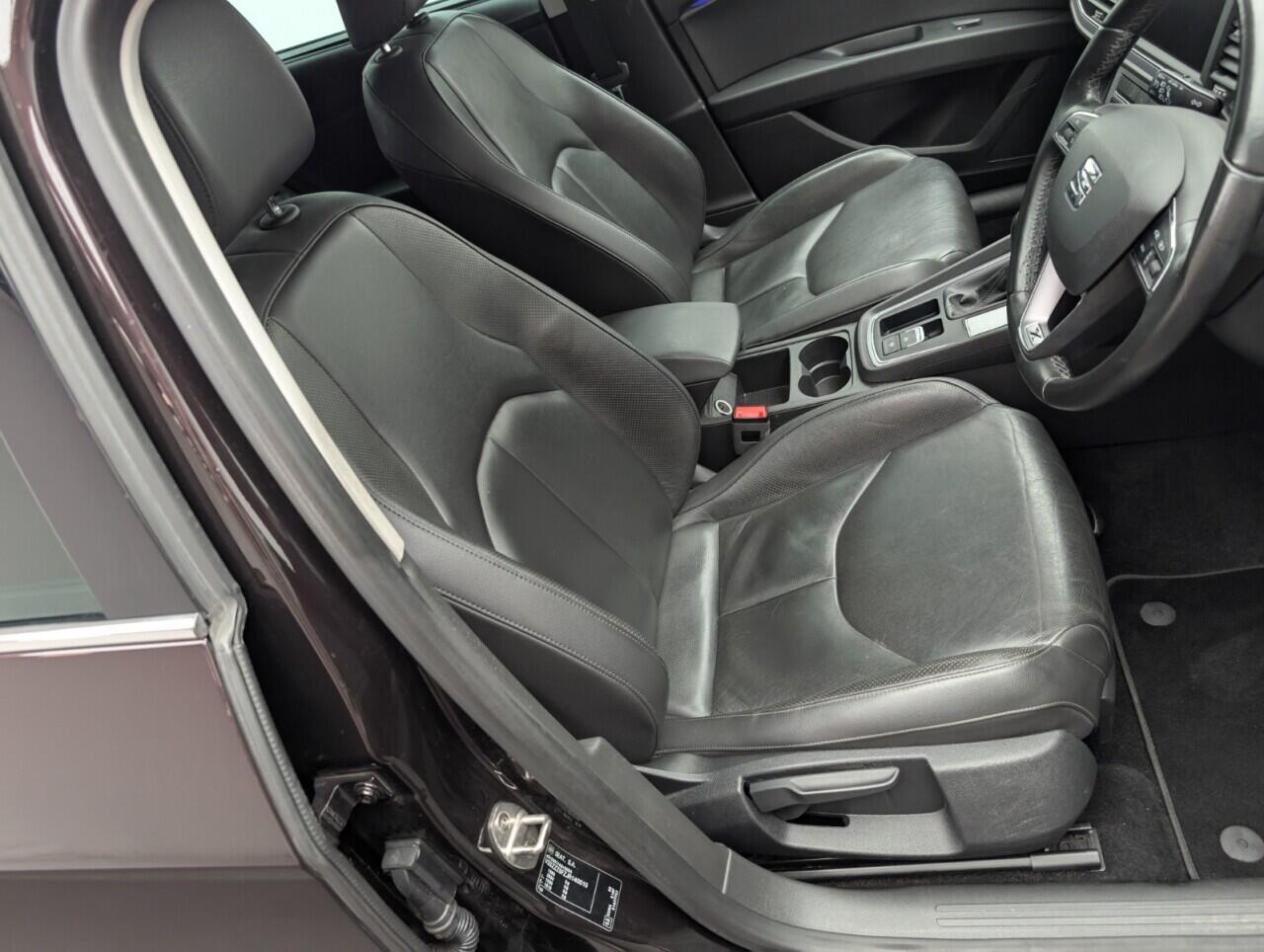 Used SEAT Leon 2018 for sale - 76472200: Photo 11