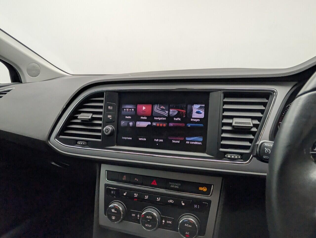 Used SEAT Leon 2018 for sale - 76472200: Photo 13