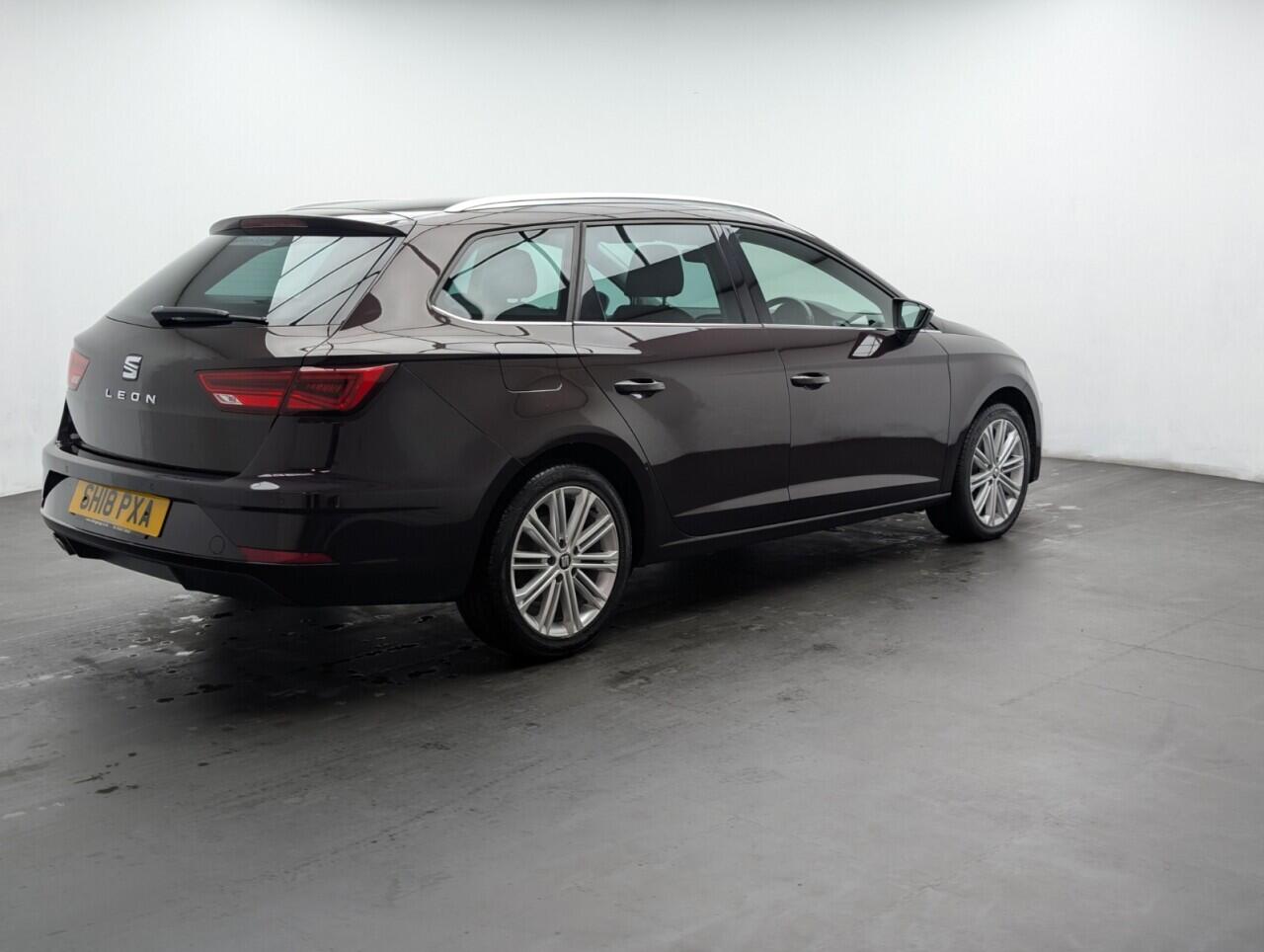 Used SEAT Leon 2018 for sale - 76472200: Photo 8
