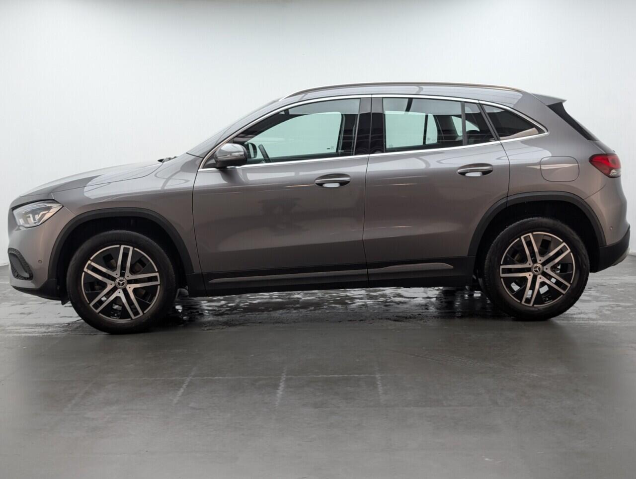 Used Mercedes-Benz GLA 2022 for sale - 76538101: Photo 5