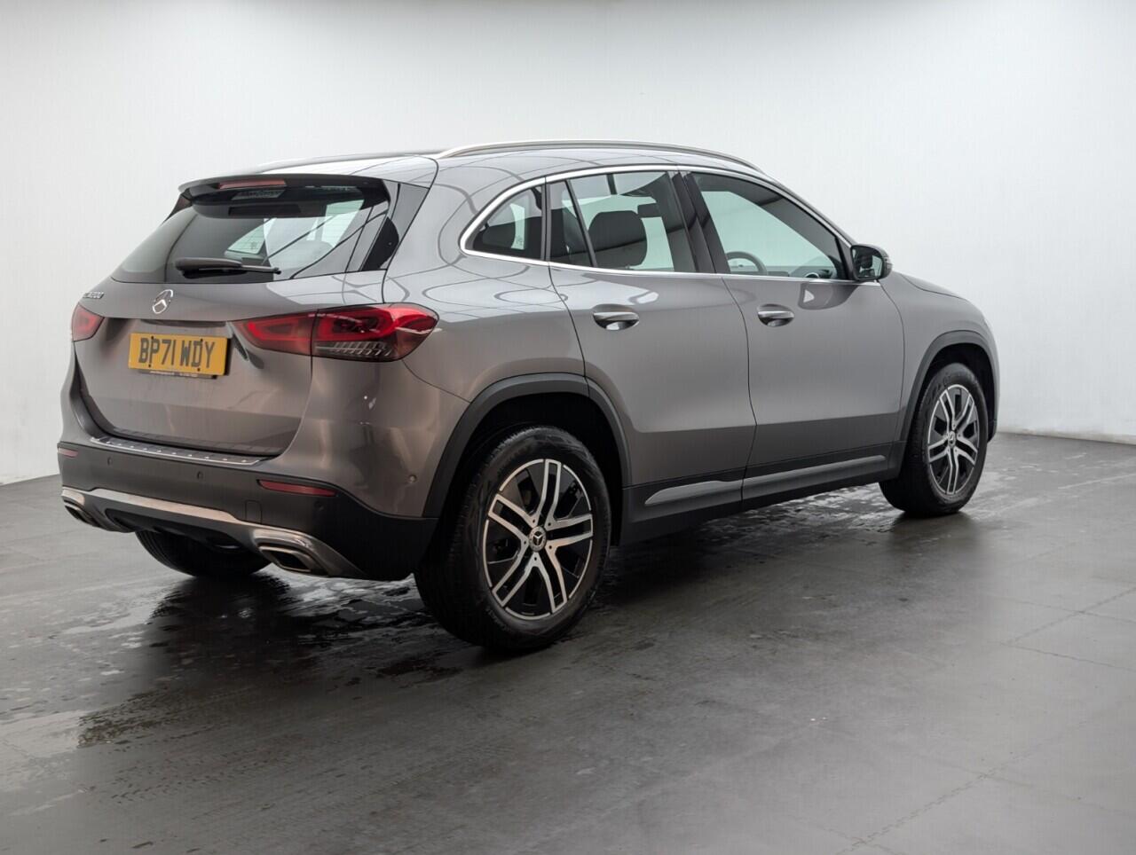 Used Mercedes-Benz GLA 2022 for sale - 76538101: Photo 8