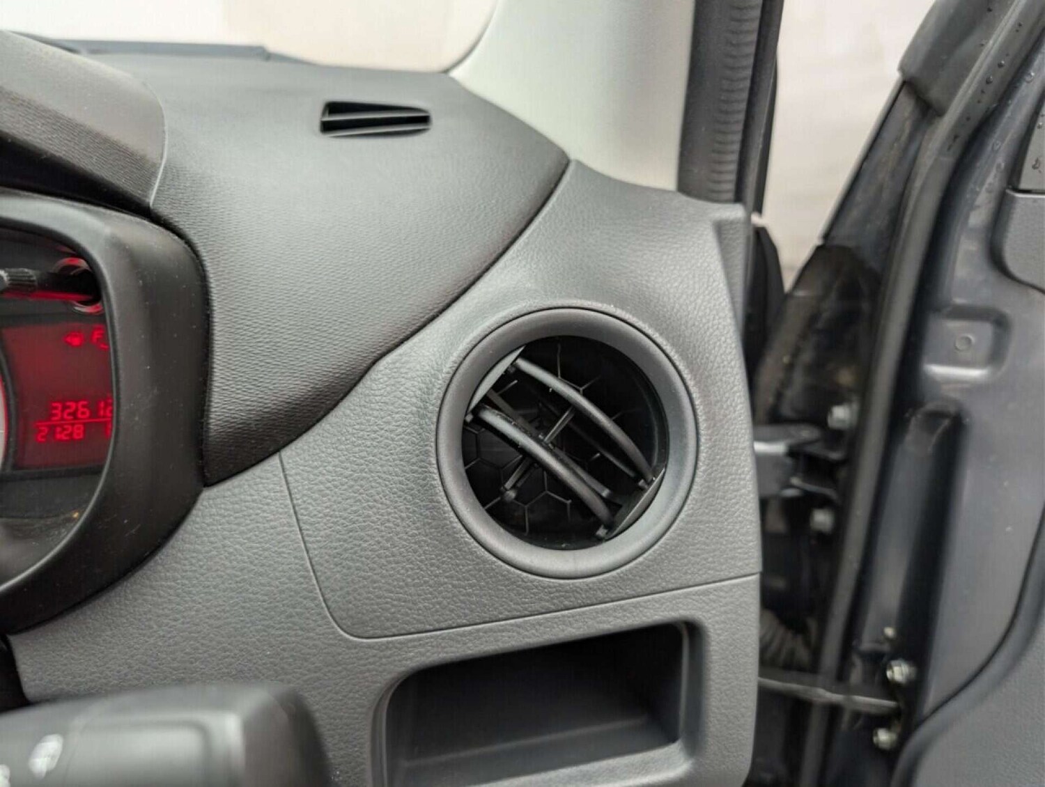 Used Suzuki Celerio 2016 for sale - 77713673: Photo 17