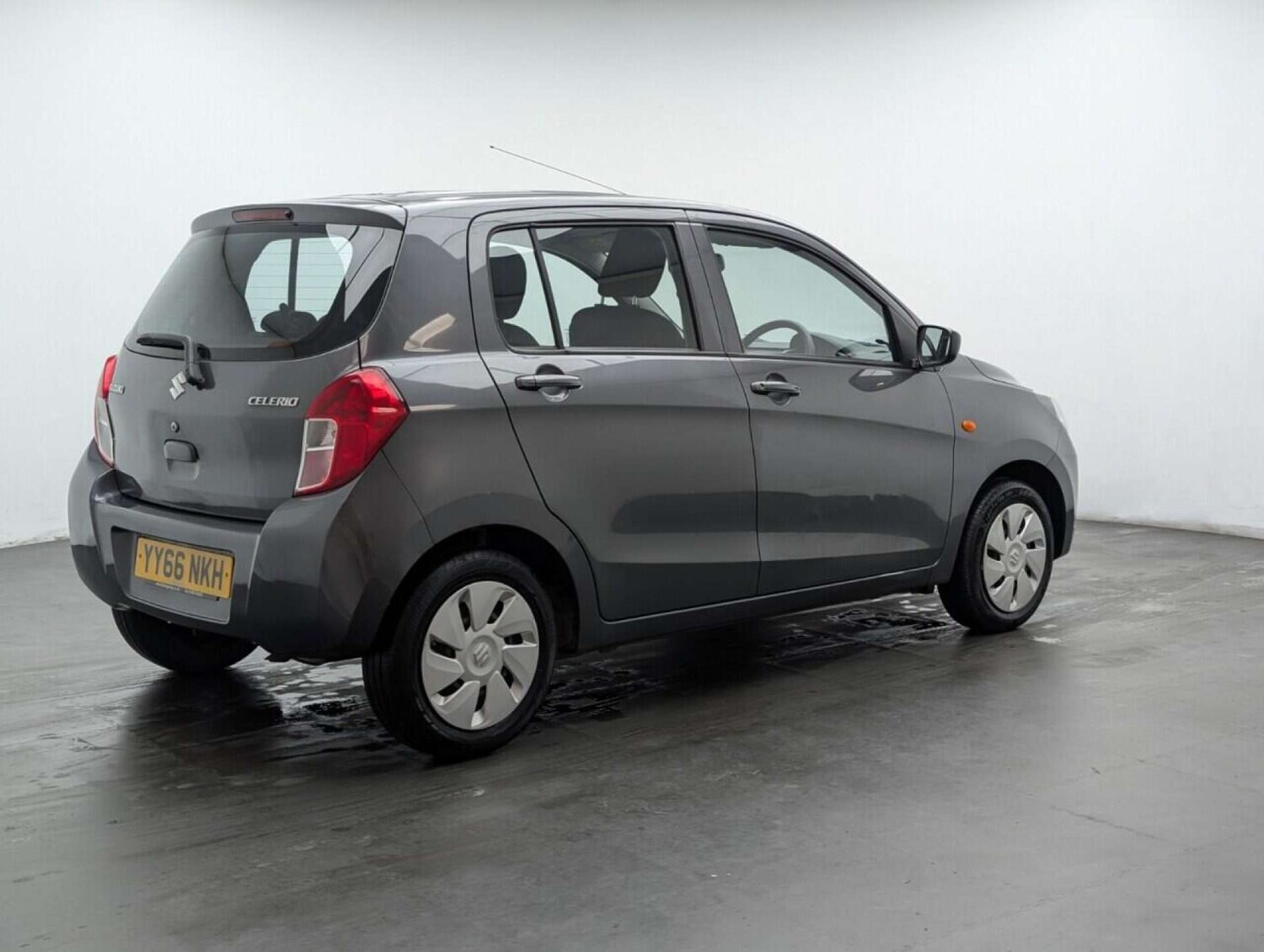 Used Suzuki Celerio 2016 for sale - 77713673: Photo 8