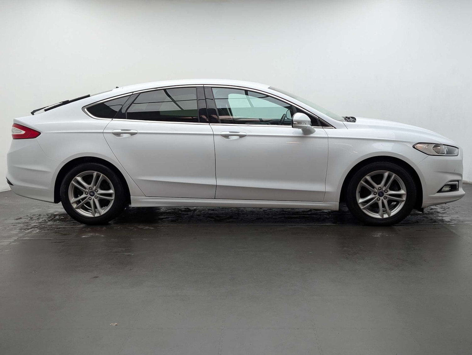 Used Ford Mondeo 2018 for sale - 78131932: Photo 11