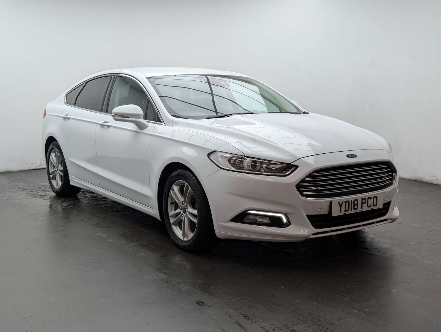 Used Ford Mondeo 2018 for sale - 78131932: Photo 2