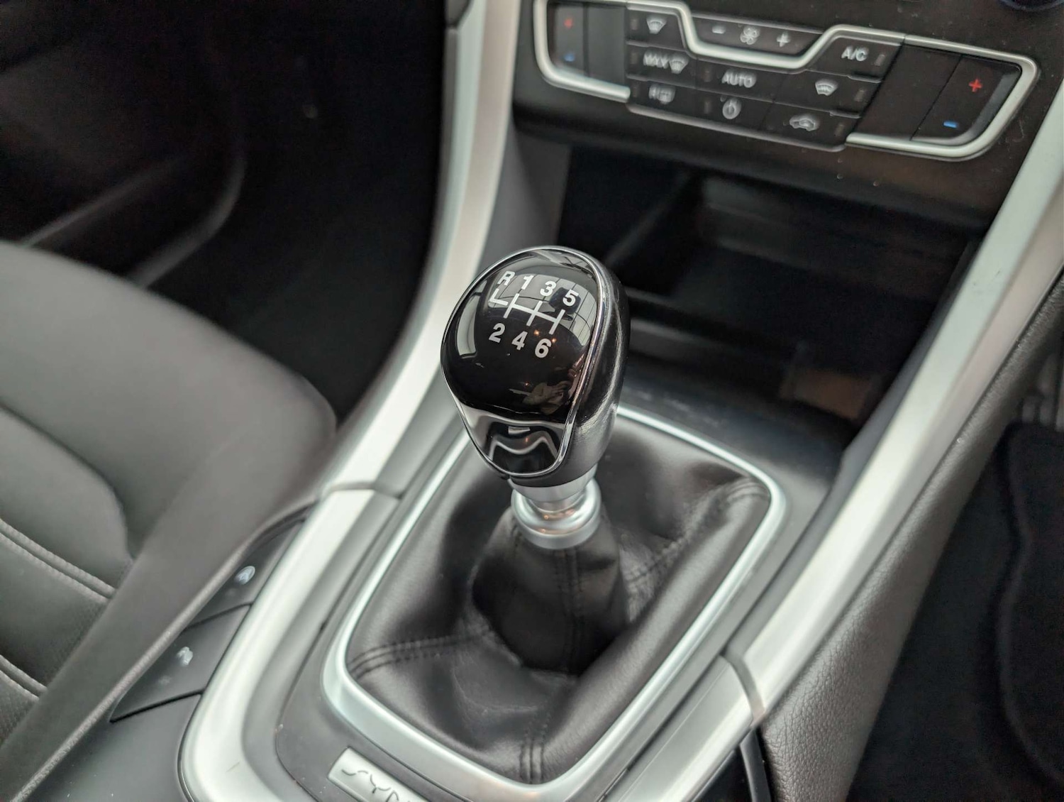 Used Ford Mondeo 2018 for sale - 78131932: Photo 25