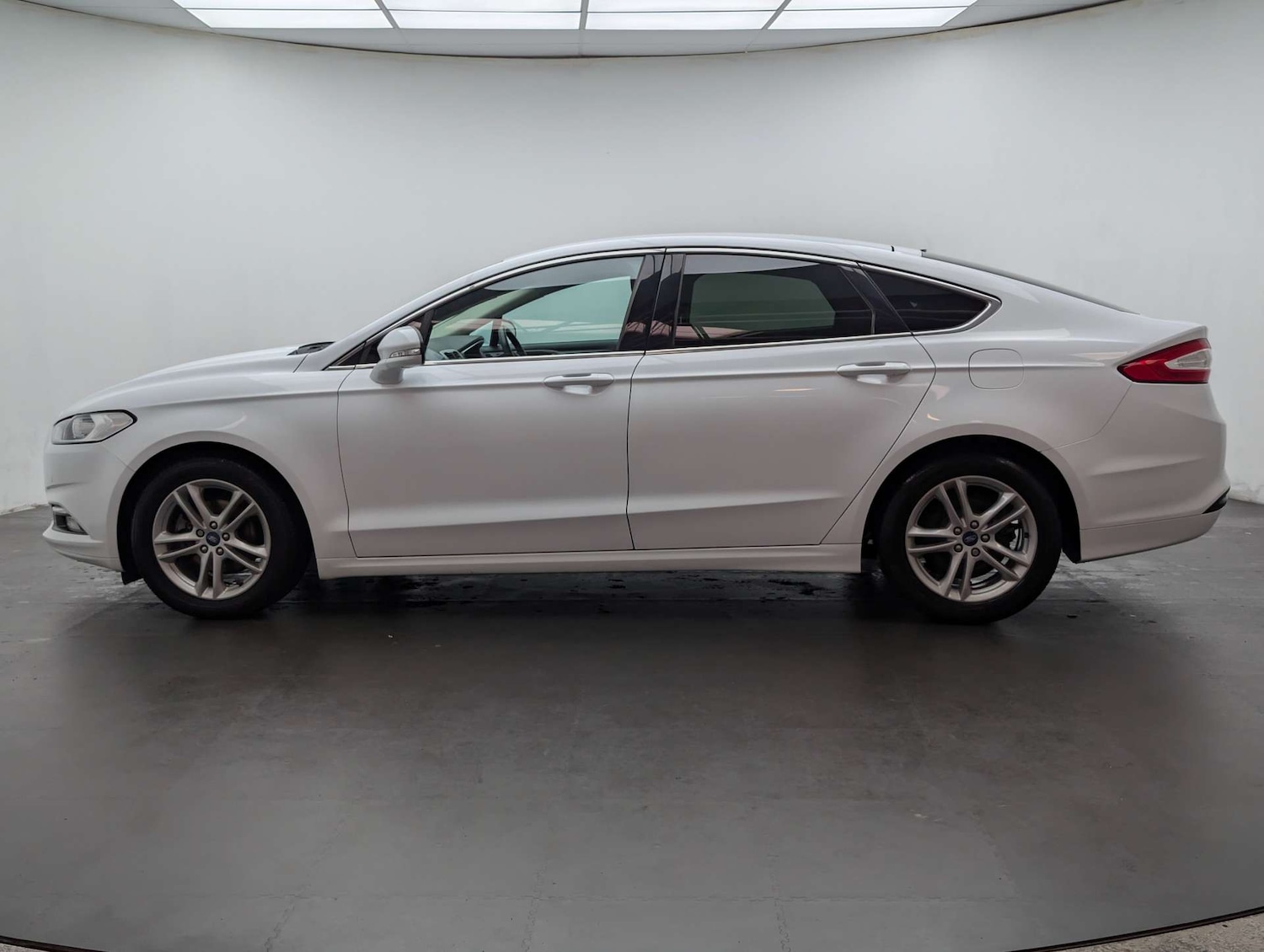 Used Ford Mondeo 2018 for sale - 78131932: Photo 6