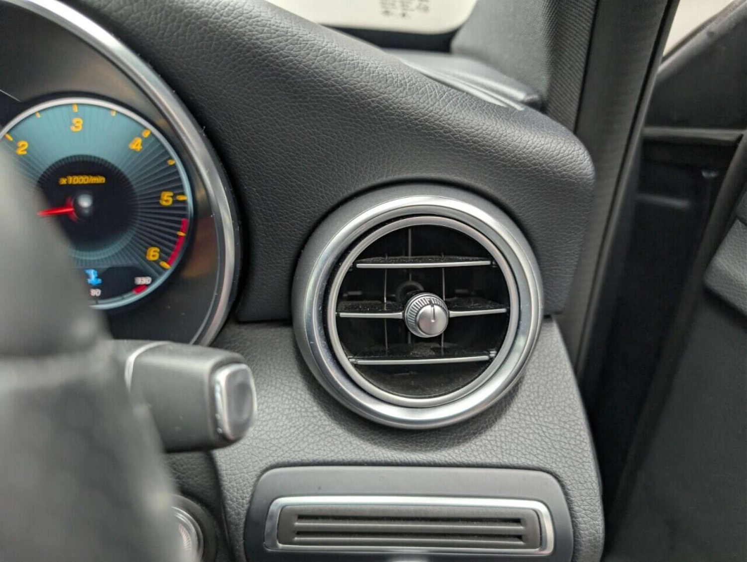 Used Mercedes-Benz C Class 2018 for sale - 77714280: Photo 21