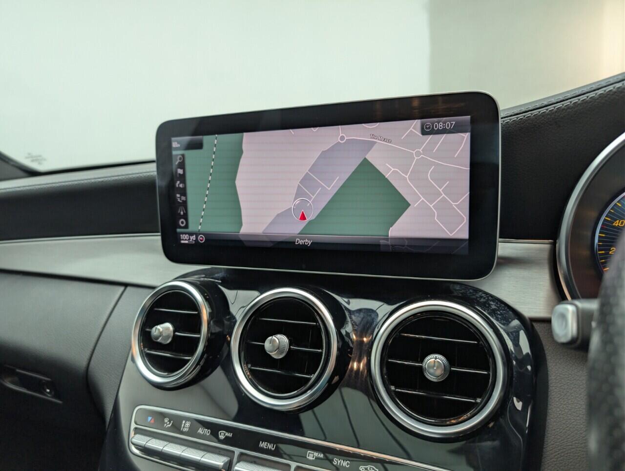 Used Mercedes-Benz C Class 2019 for sale - 76657828: Photo 14