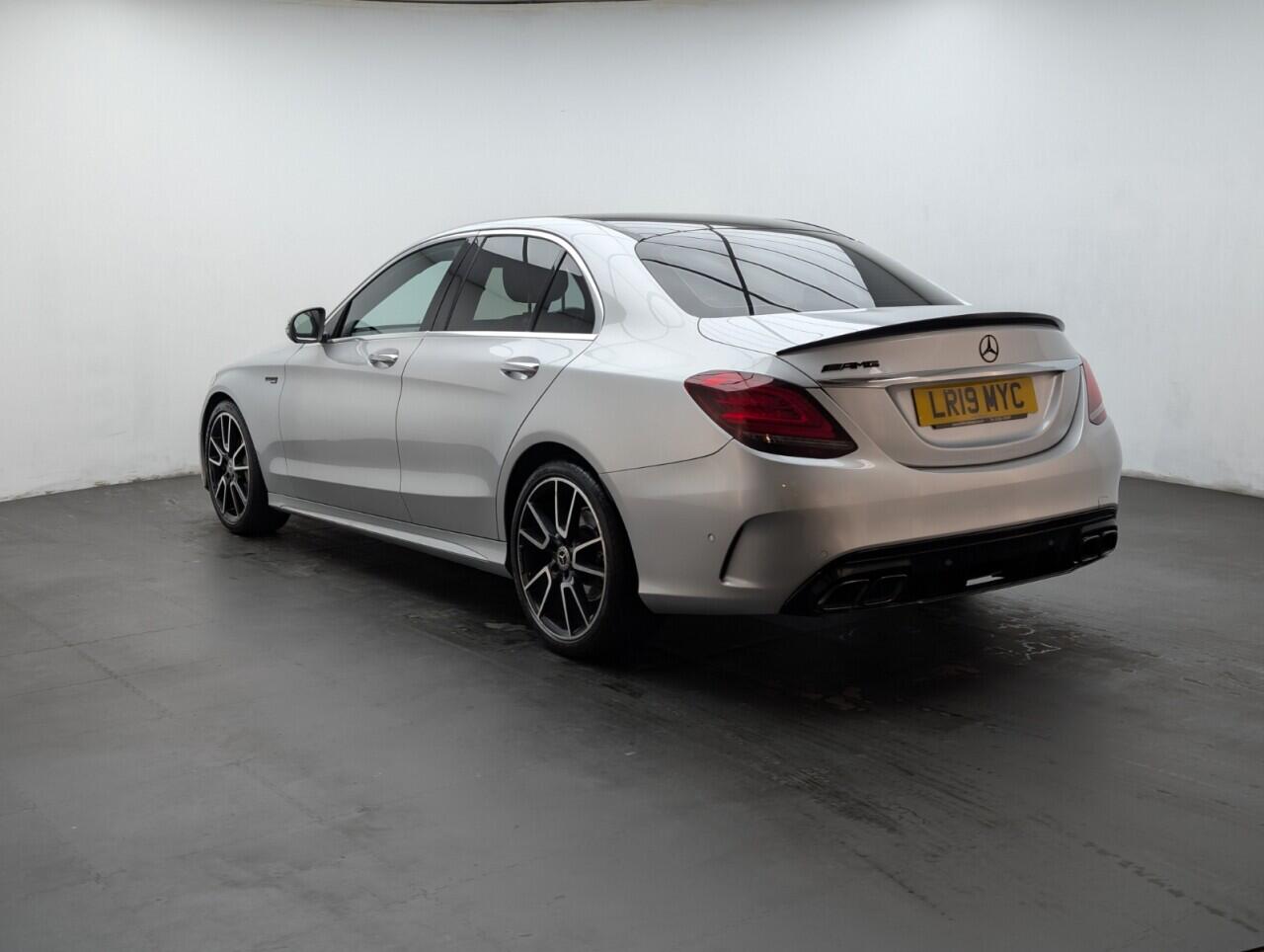 Used Mercedes-Benz C Class 2019 for sale - 76657828: Photo 6