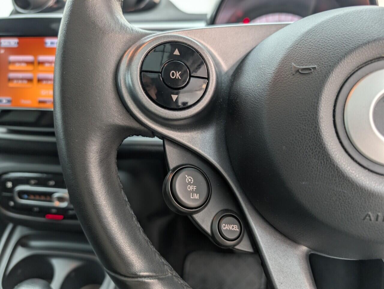 Used smart fortwo 2019 for sale - 76607292: Photo 18