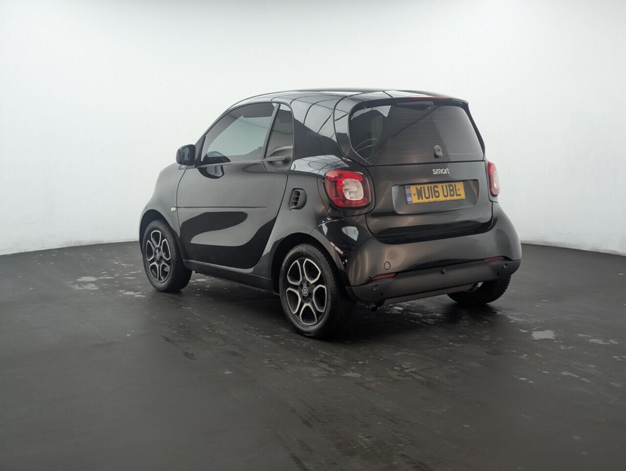 Used smart fortwo 2019 for sale - 76607292: Photo 6