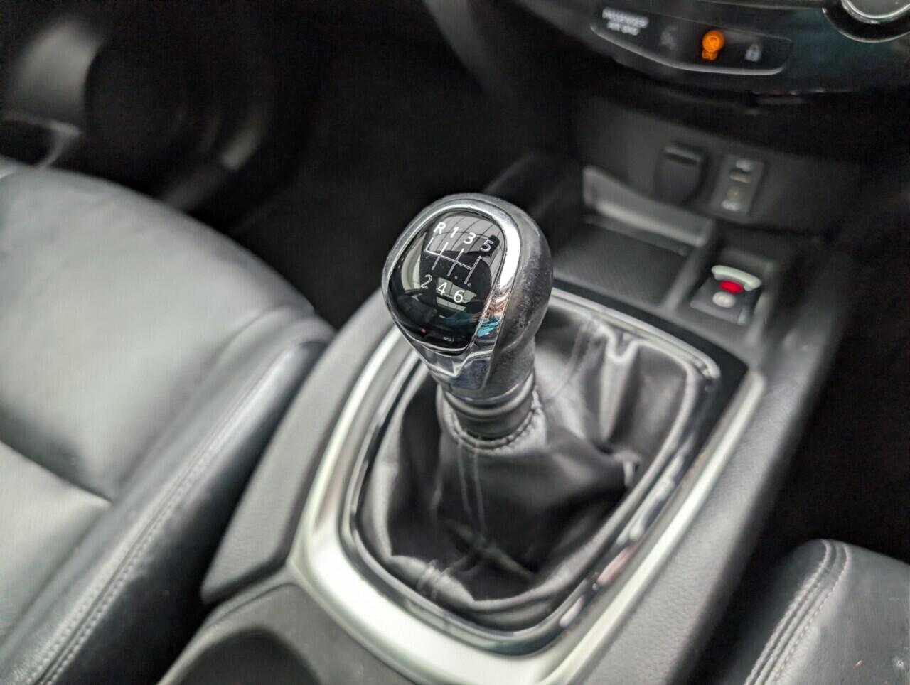 Used Nissan X-Trail 2015 for sale - 76645689: Photo 17