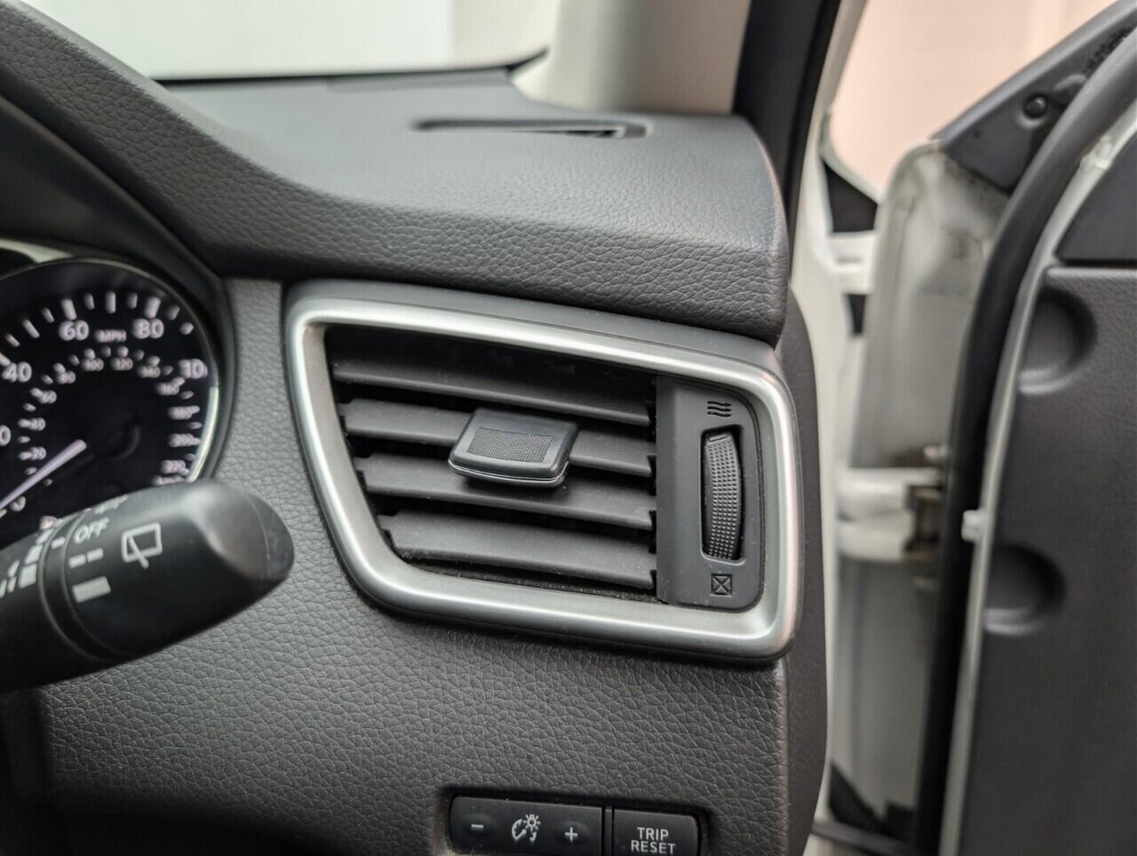 Used Nissan X-Trail 2015 for sale - 76645689: Photo 21