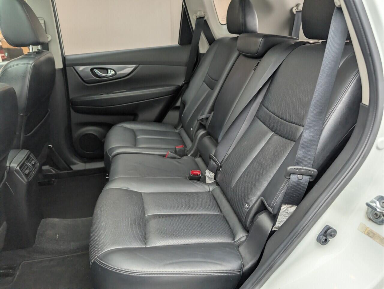 Used Nissan X-Trail 2015 for sale - 76645689: Photo 29