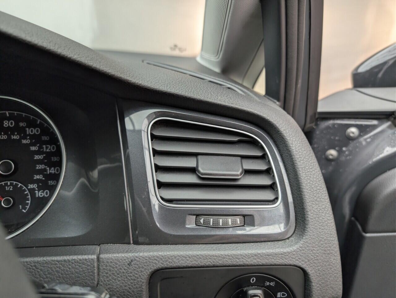 Used Volkswagen Golf 2019 for sale - 76742869: Photo 18