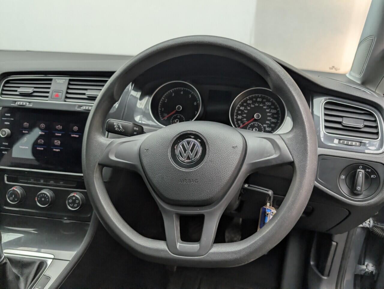 Used Volkswagen Golf 2019 for sale - 76742869: Photo 19