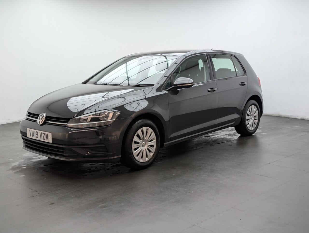 Used Volkswagen Golf 2019 for sale - 76742869: Photo 4