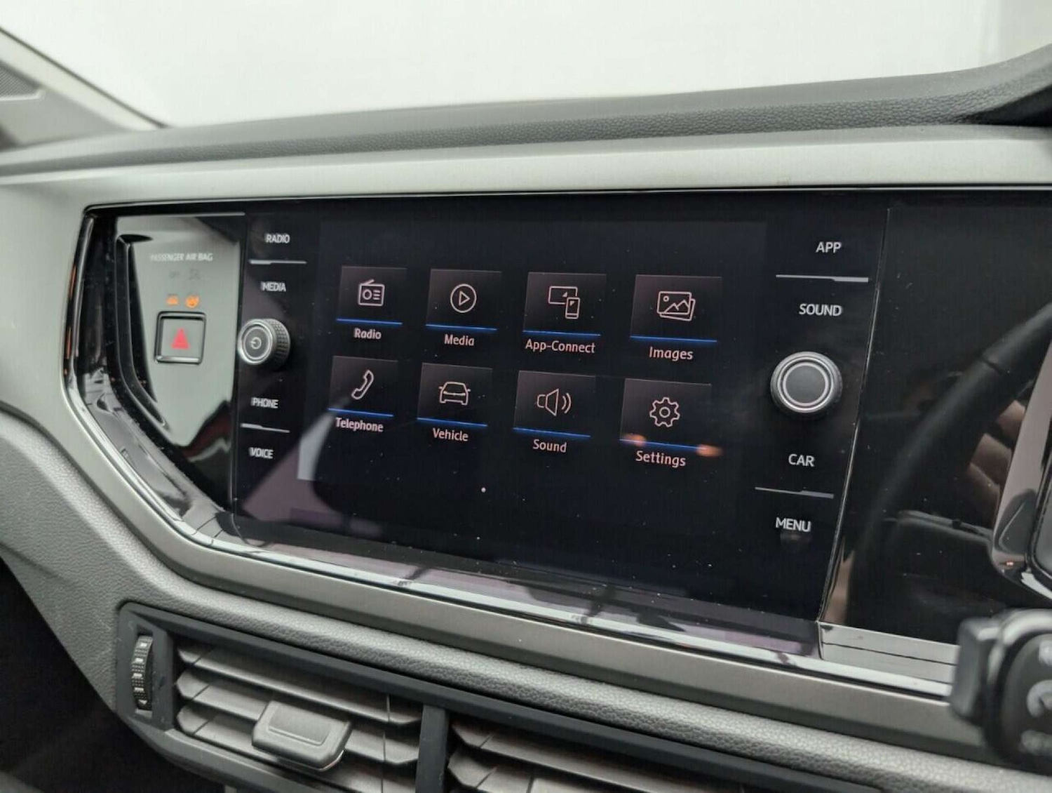 Used Volkswagen Polo 2018 for sale - 77713817: Photo 14