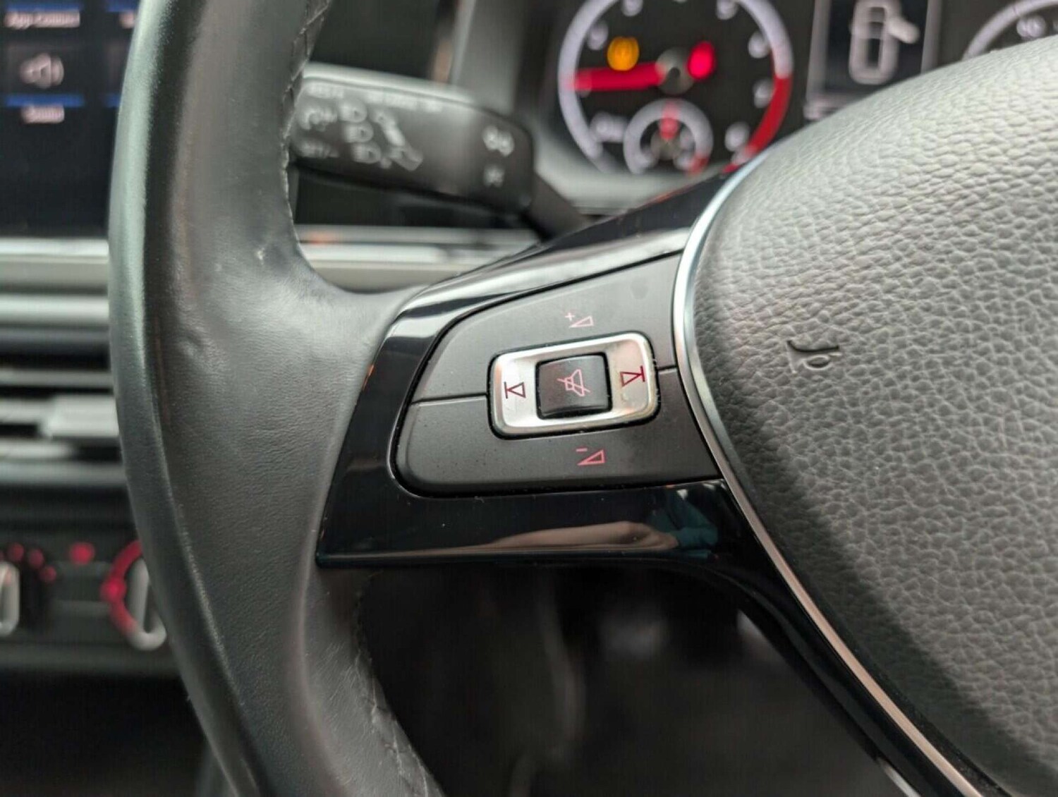 Used Volkswagen Polo 2018 for sale - 77713817: Photo 18