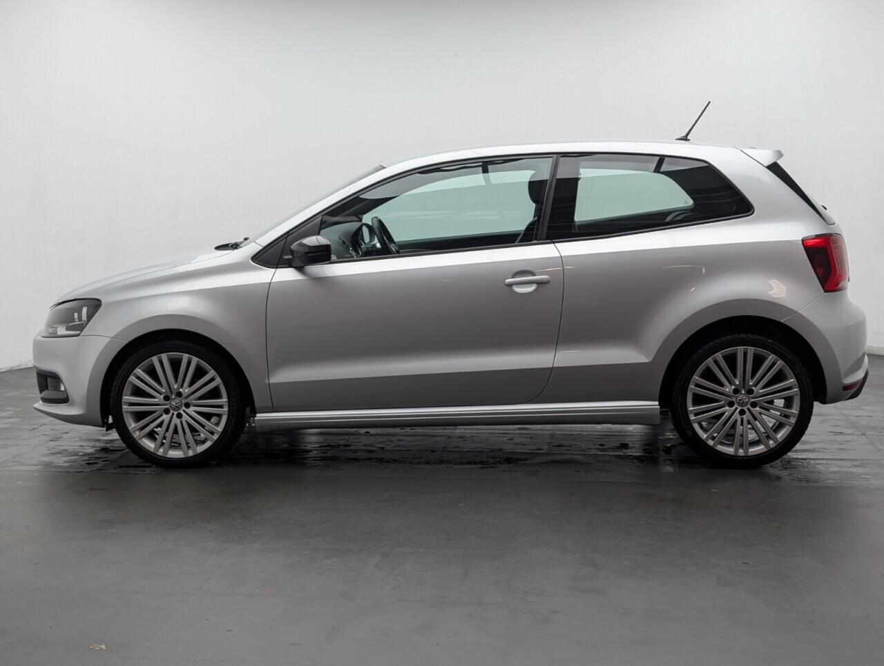 Used Volkswagen Polo 2017 for sale - 77081854: Photo 17