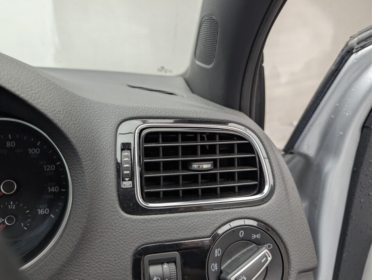 Used Volkswagen Polo 2017 for sale - 77081854: Photo 32