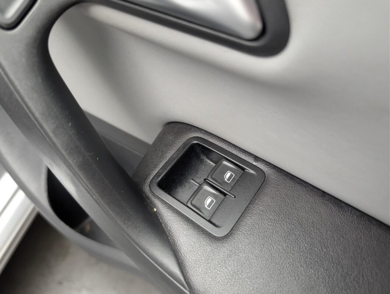 Used Volkswagen Polo 2017 for sale - 77081854: Photo 33