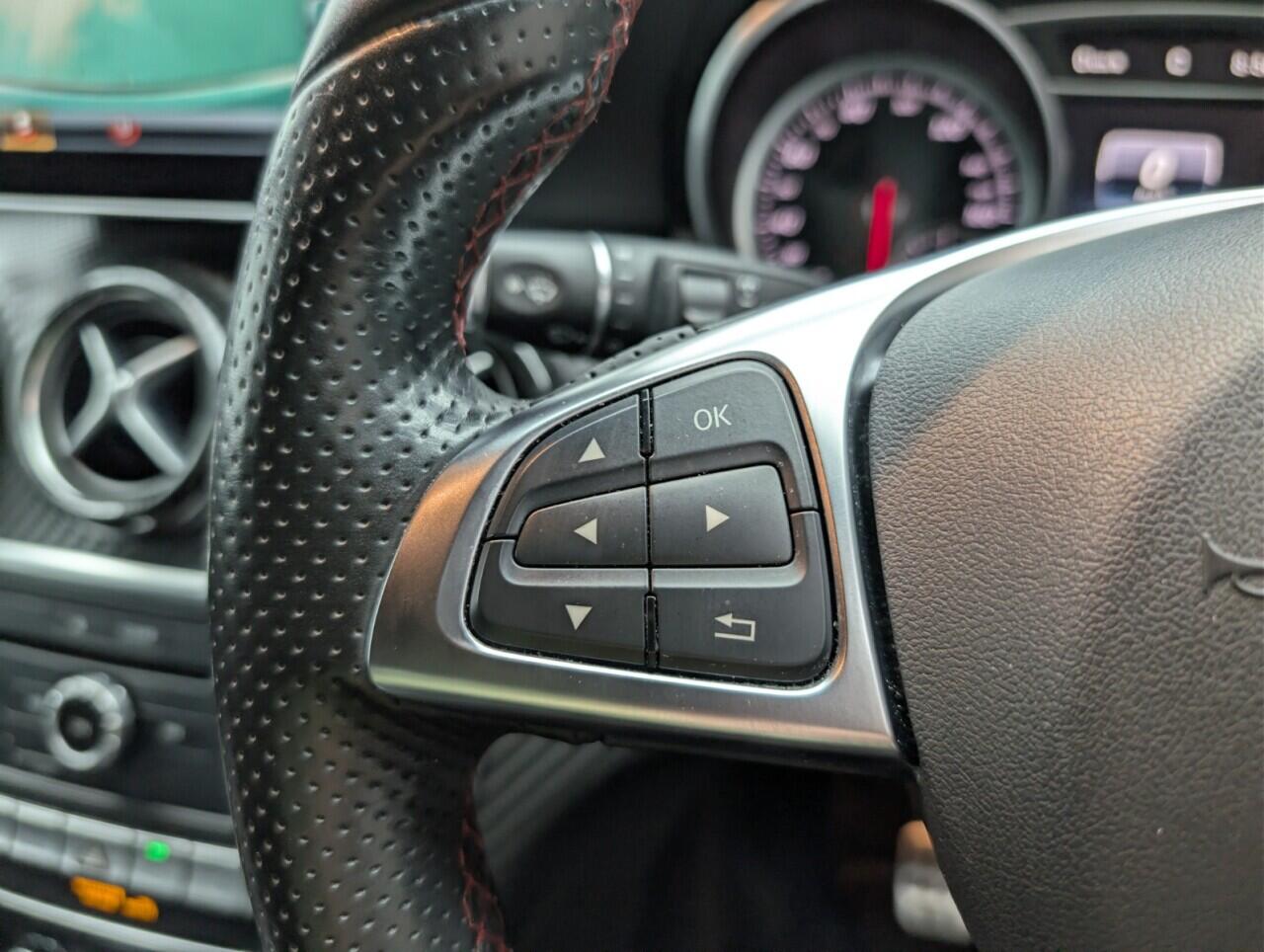 Used Mercedes-Benz A-Class 2015 for sale - 77454657: Photo 18