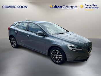 Used Volvo V40 2017 for sale - 78673141: Photo
