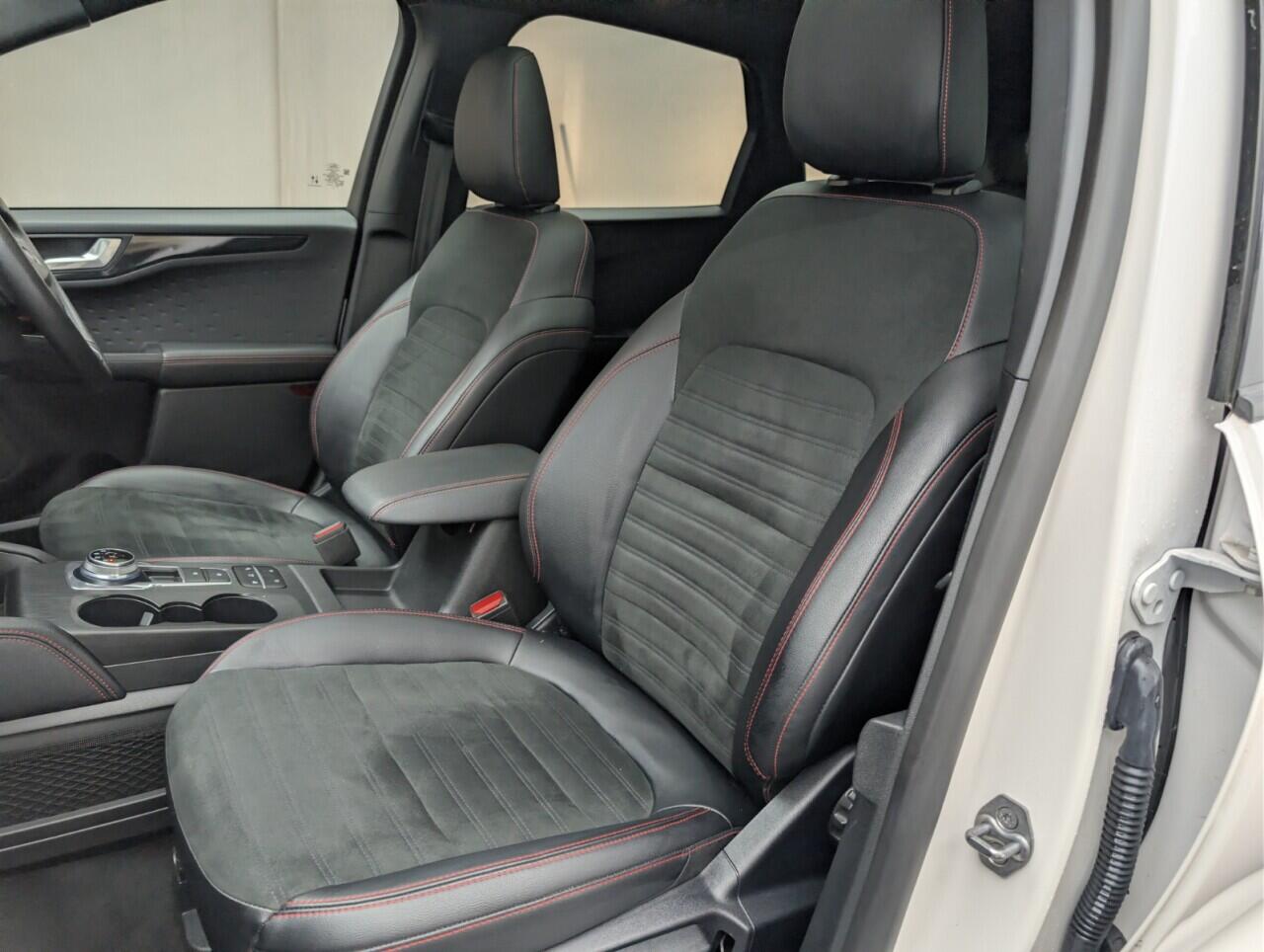 Used Ford Kuga 2021 for sale - 76742465: Photo 30