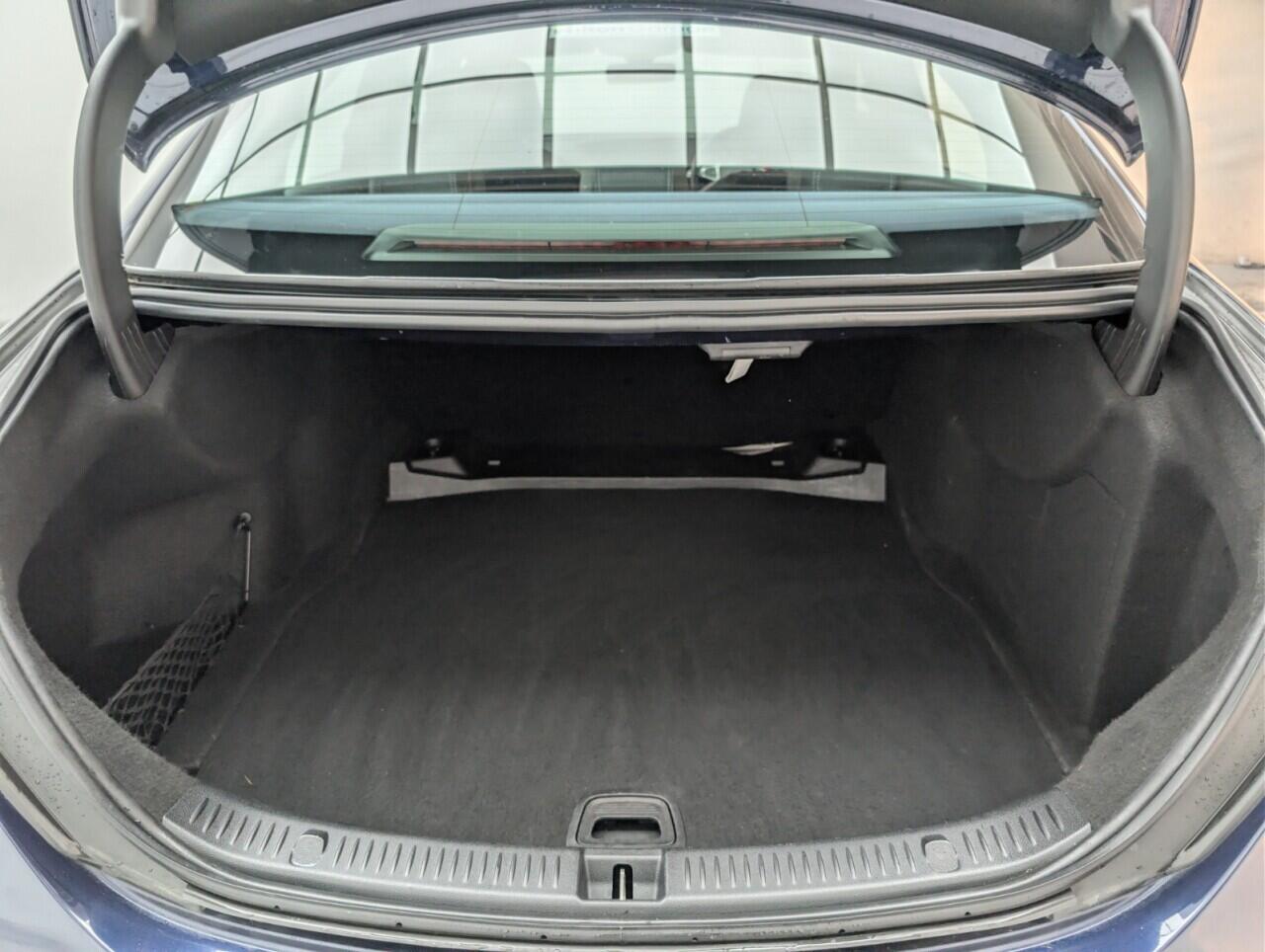 Used Mercedes-Benz E Class 2017 for sale - 76645221: Photo 25