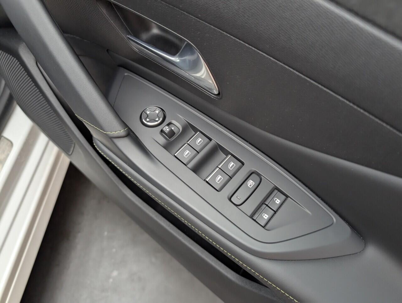 Used Peugeot 308 SW 2022 for sale - 76425153: Photo 23