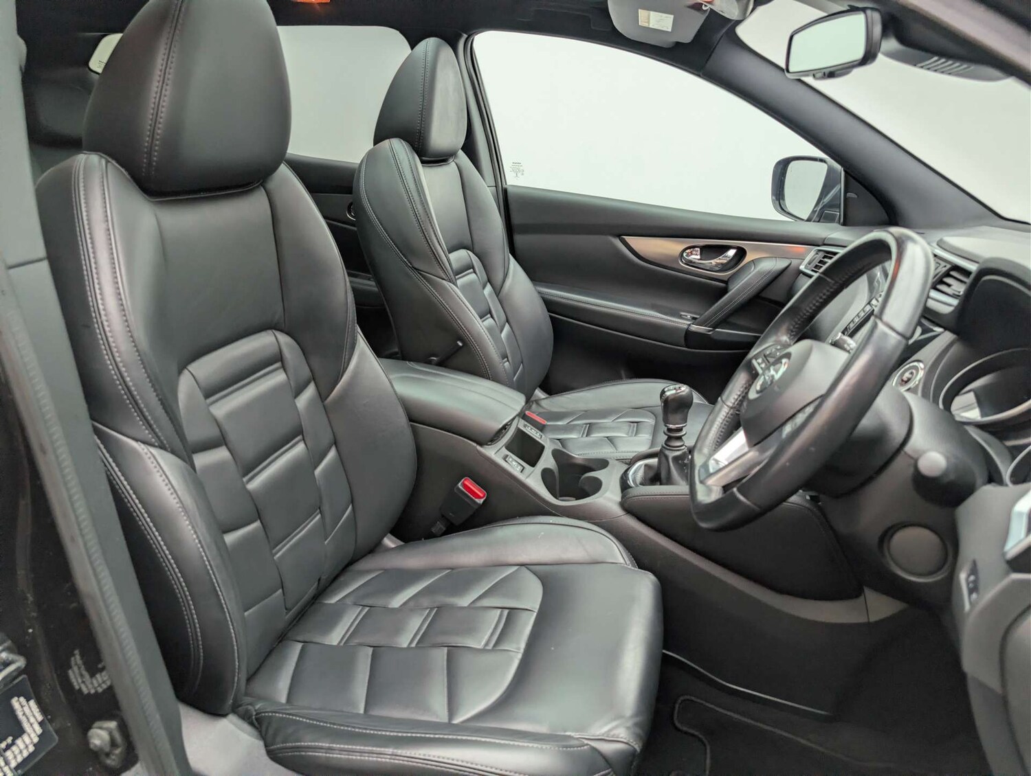 Used Nissan Qashqai 2018 for sale - 77905759: Photo 31