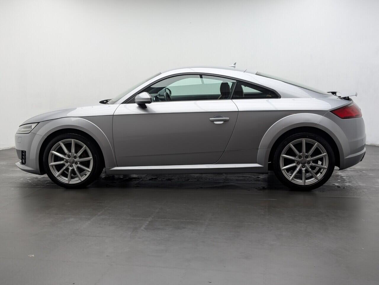 Used Audi TT for sale - 76998971: Photo 5